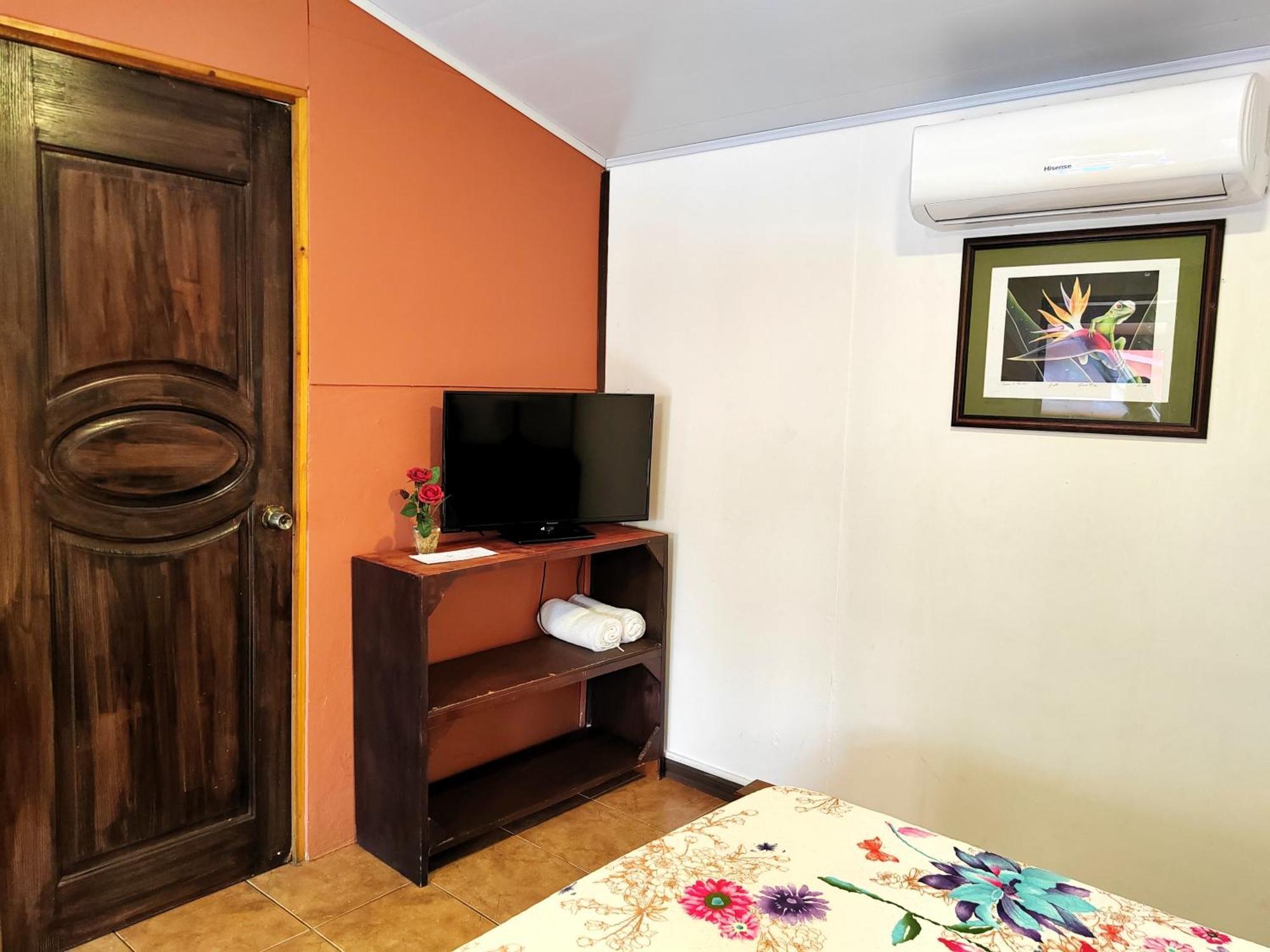 Hotel Los Ranchos Хако Экстерьер фото