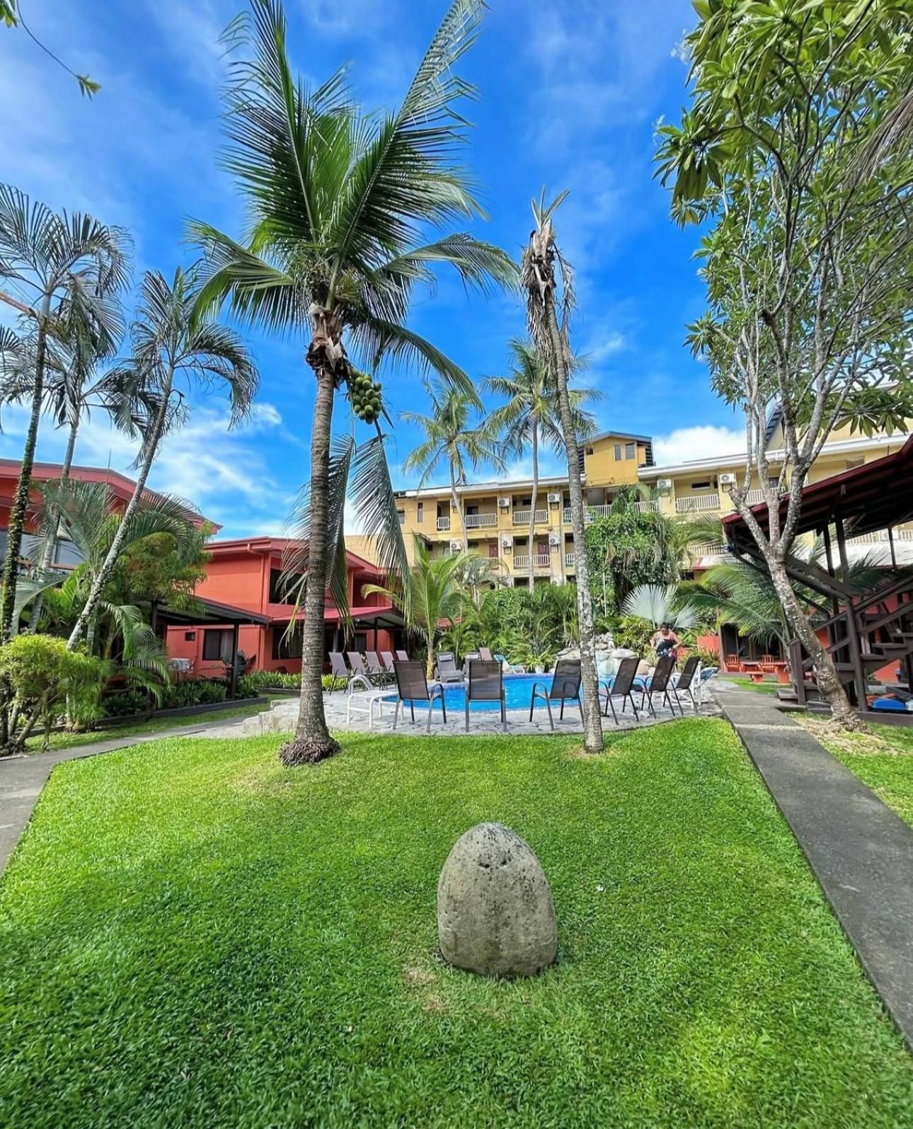 Hotel Los Ranchos Хако Экстерьер фото
