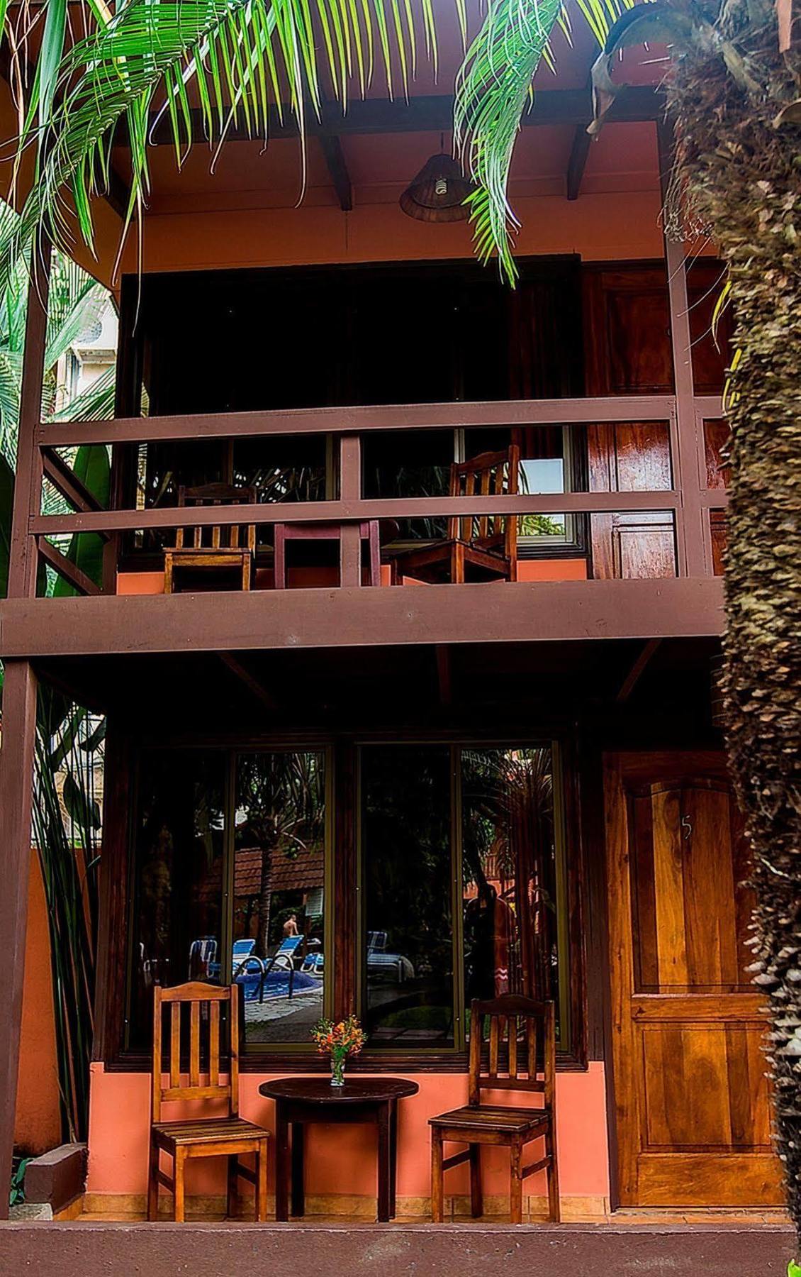 Hotel Los Ranchos Хако Экстерьер фото